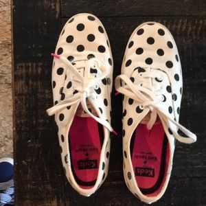 Kate Spade white with black dot sneakers